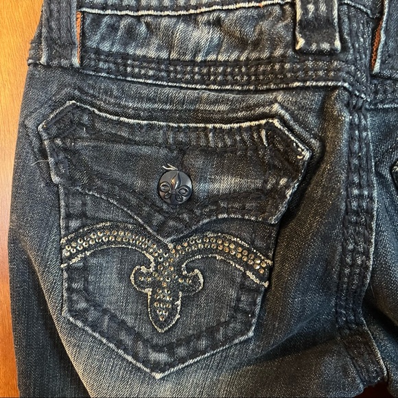 Rock Revival Debbie Straight Legged Jeans - Picture 7 of 7